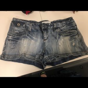 Maurice’s denim shorts
